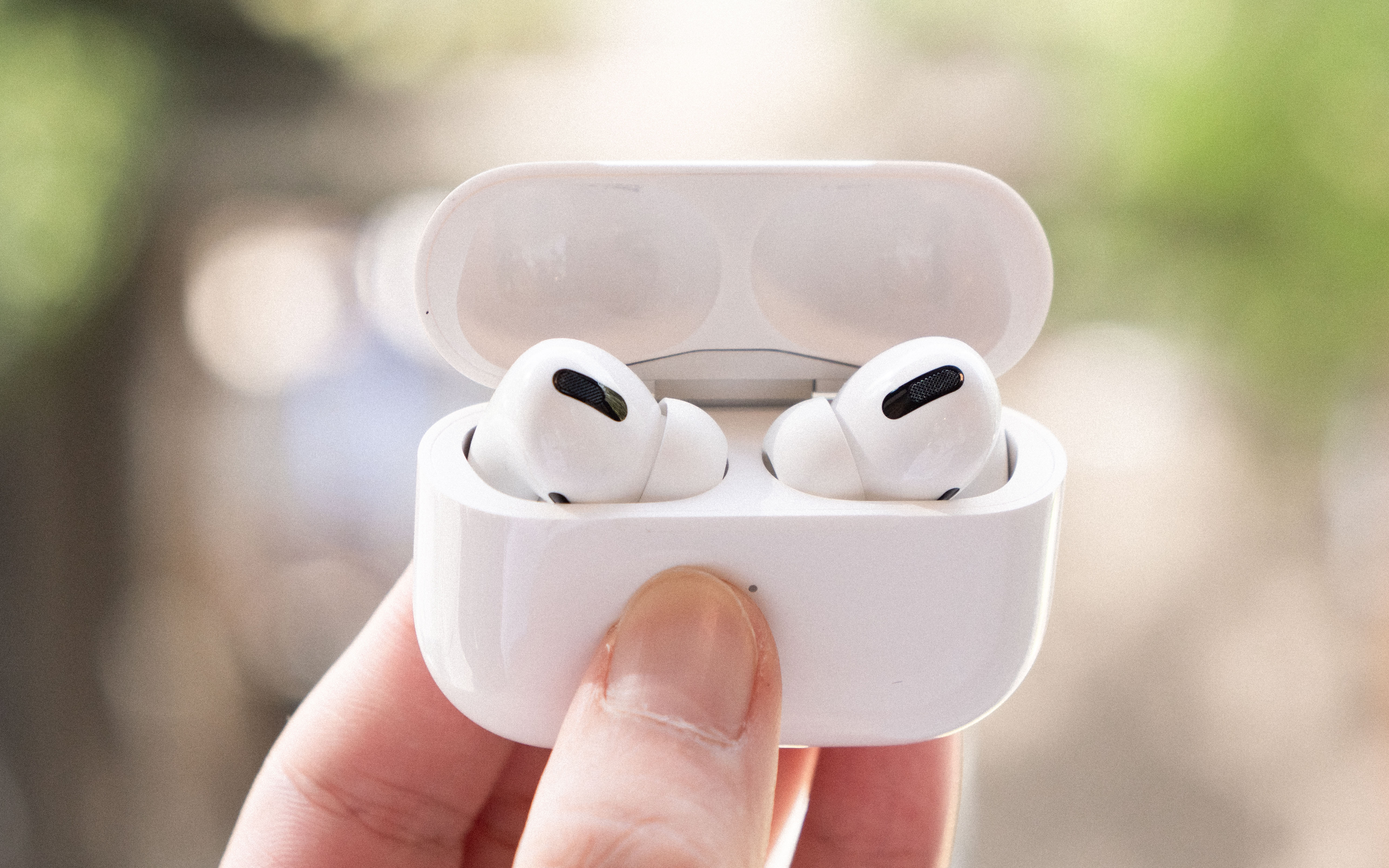 AirPods Pro 一登場即巔峰，為何它是綜合體驗最好的降噪耳機？